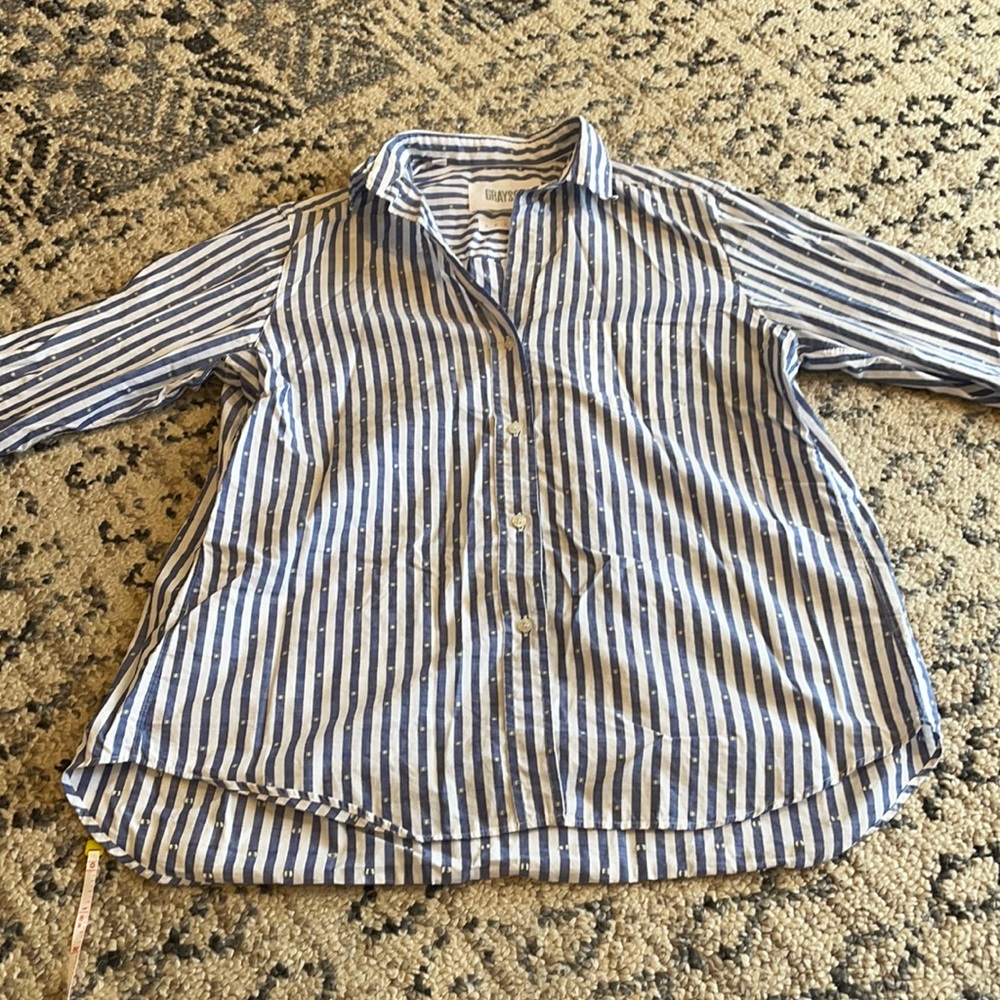 Grayson button up size 3